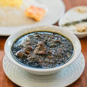 قرمه سبزی